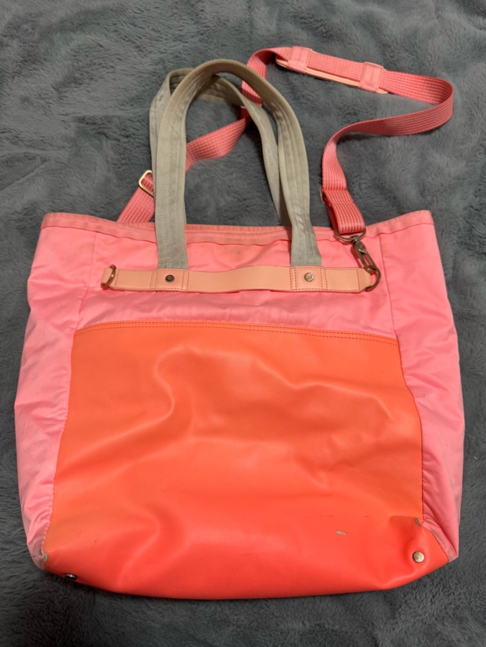 lululemon athletica Coral and Pink Tote Bag